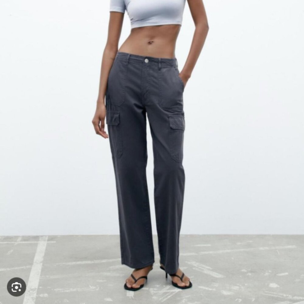 NWOT - Zara Straight Leg Cargo Pants (Ink Blue - Size 0)